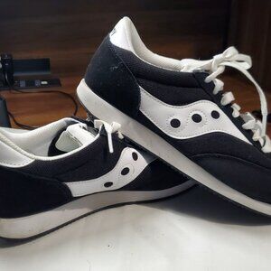 Size 9 Saucony Women Shoes